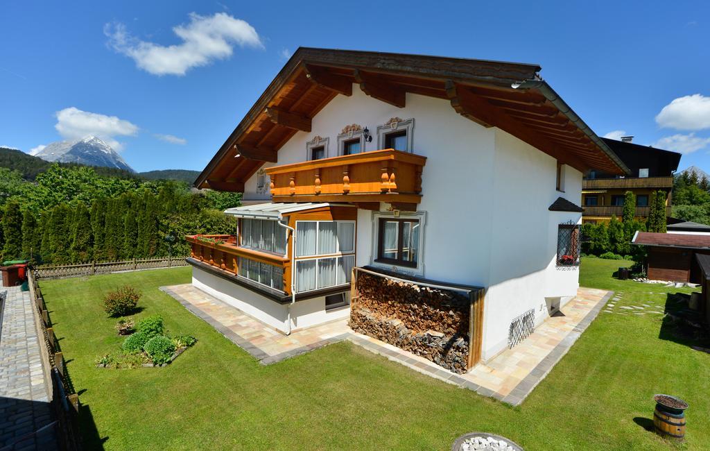 Ferienhaus Erika Seefeld in Tirol Eksteriør bilde
